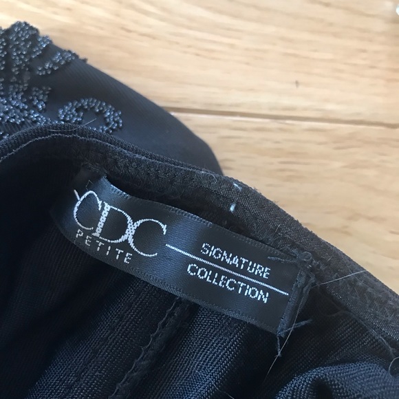 CDC Petites “Collection” Beaded Halter szM - Picture 5 of 6